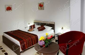 Фото номера Одноместный номер Отель Hotel Royal 2 г. Urziceni 9