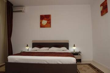 Фото номера Одноместный номер Отель Hotel Royal 2 г. Urziceni 7